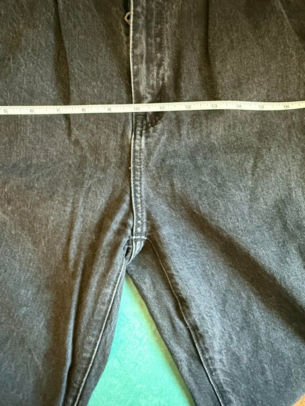 The '80s Mom Jean with Paperbag Abercrombie & Fitch, Size 4/27 - Picture 3 of 14
